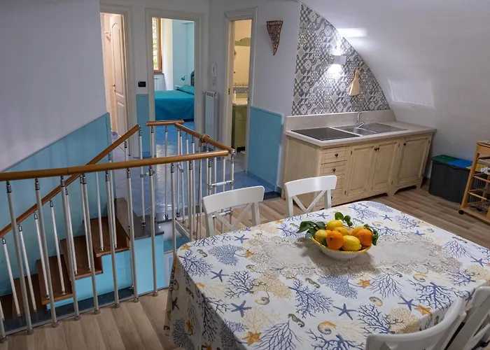 Real Domus Apartamento Vico Equense